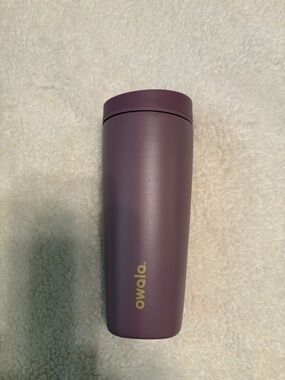 Owalo Plum Travel Tumbler 20 oz - Insulated Stainless Drink Bottle